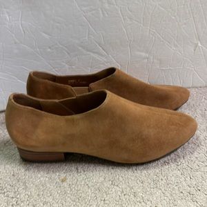 NEW!!! Women’s Chocolat Blu “Emmy” Camel Suede Shoes Size 7M
